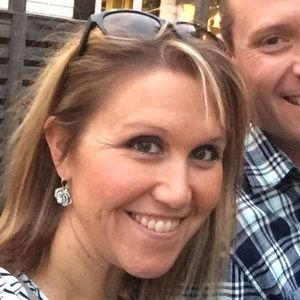 Meet your Posher, Denielle